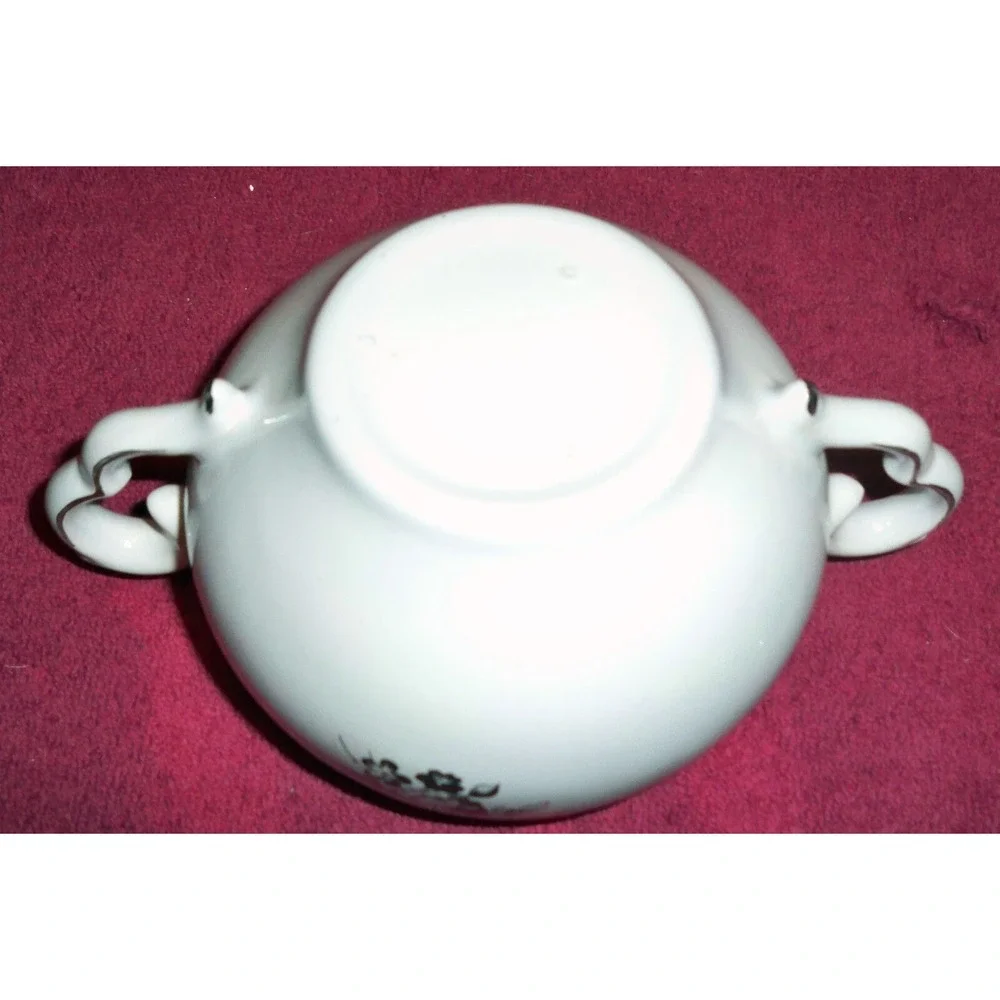 Cream Sugar Set w/Lid White Black inside scalloped handles platinum trim flowers